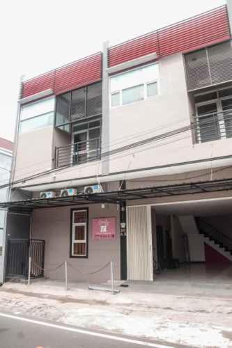 Comfy Homestay Yogyakarta Eksteriør billede